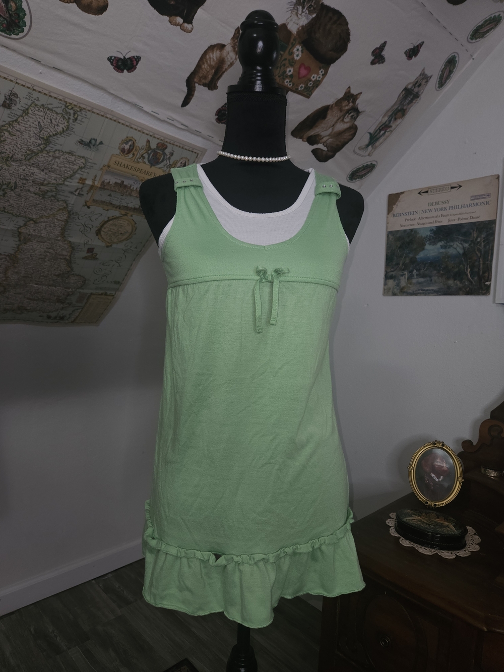 Light Green Empire Waist T Shirt Dress